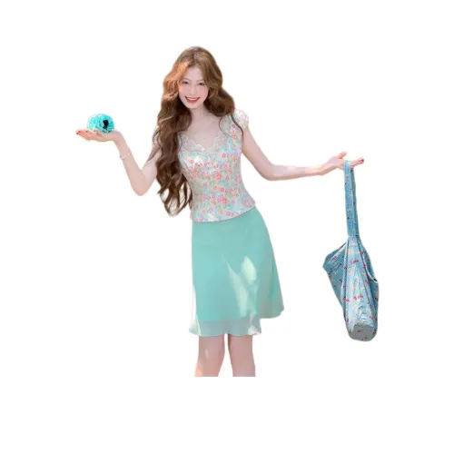 MTHE Женские Комплекты с юбкой