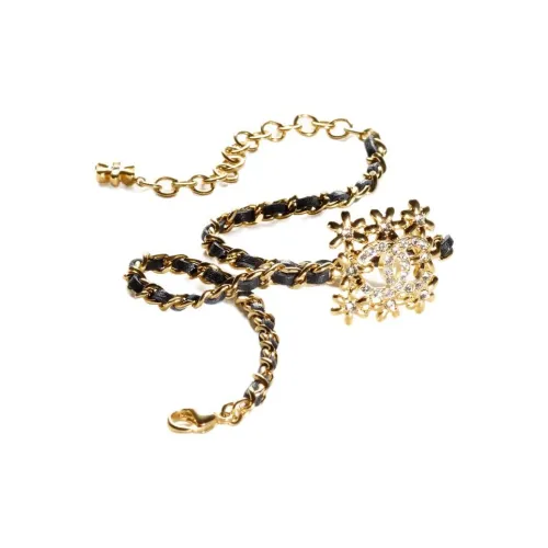 CHANEL Double C Металлические ожерелья Женские Золото