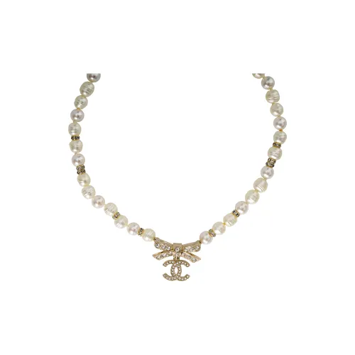 CHANEL Ожерелья Женские