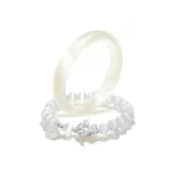 Камень лунного нефрита для поиска мечты