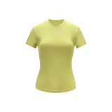 Желто-зеленый