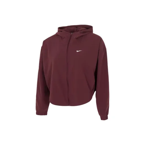 NIKE Умбра Женские Куртки