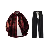 Red Shirt + Black Casual Pants  
Красная рубашка + черные повседневные штаны