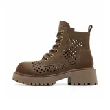 Коричневый