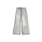 Светло-голубой