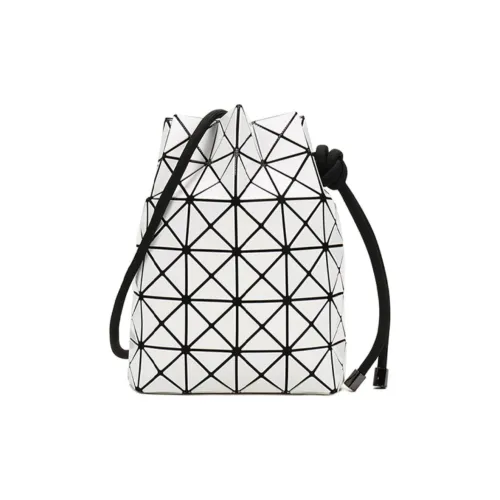 ISSEY MIYAKE Prism Сумки через плечо Женские