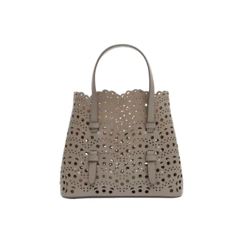 Alaia Сумка через плечо из телячьей кожи сумка обычного размера женская цвет тауповый