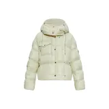 Светло-зеленый