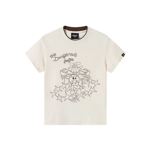 DANGEROUSPEOPLE Стандартная T-рубашка Женская