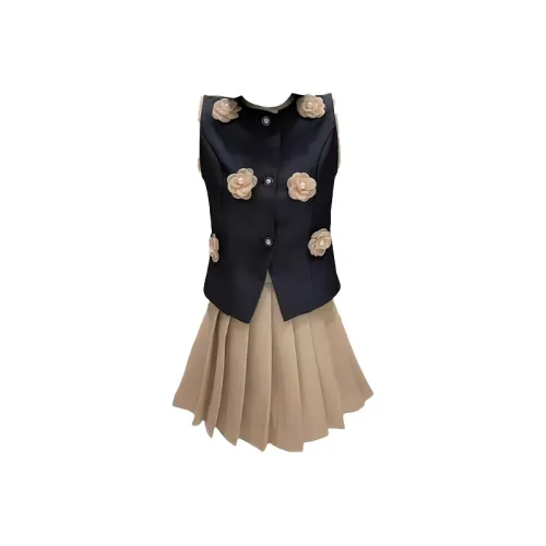 SCCREBEL OFFICIAL Комплект с юбкой Женские