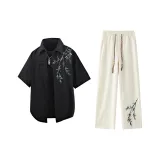 Черная рубашка с коротким рукавом + штаны цвета экрю