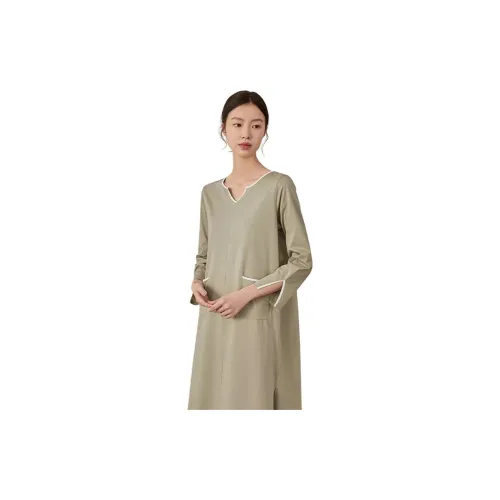 MADALLO Длинное платье с длинными рукавами женское