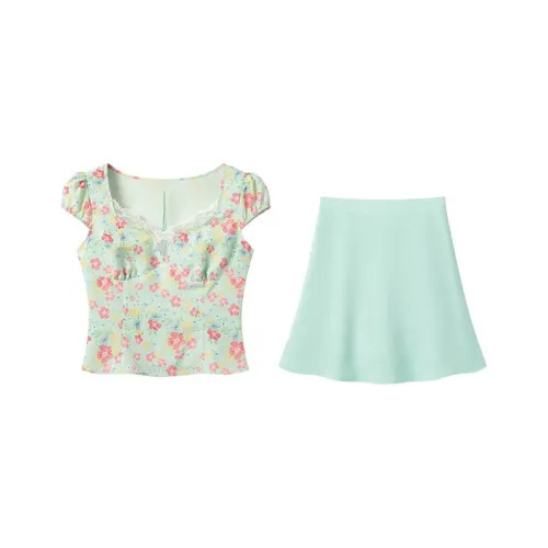 ABBY GODDESS Светло-зеленый Женские Комплекты с юбкой