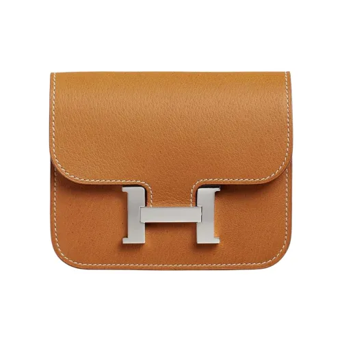 HERMES Constance Slim Кошелек из свиной кожи бананка женский 1H цвет ириски