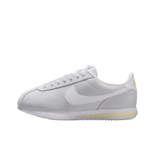 Nike Cortez Беговые кроссовки Женские Серый