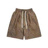 Коричневый