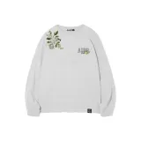 Белая серая рубашка с длинными рукавами