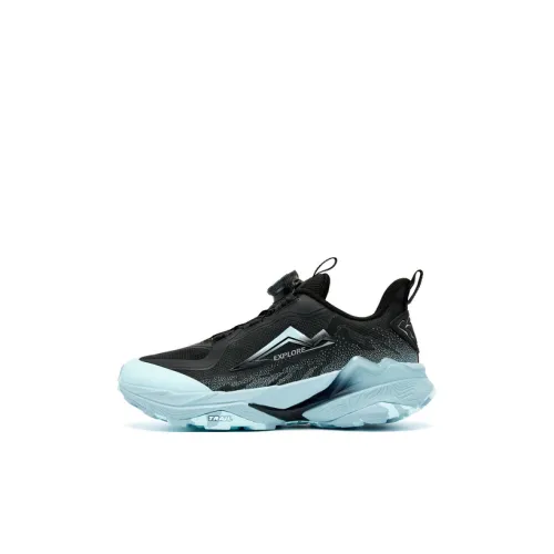 QIAODAN Гора Антилопа 2,0 Устойчивый к истиранию Отскок Низкий Топ Детская беговая обувь Черный Светлый Gull Синий Детская