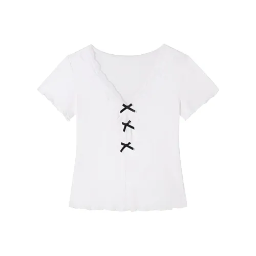 SLEEP AT 11 Женские футболки с коротким рукавом