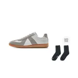 Серый, обувь + 1 упаковка носков до колена (случайный цвет)