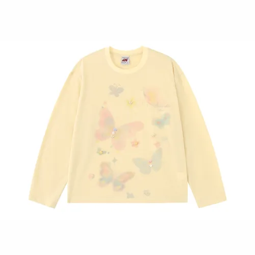 F426 Женские футболки