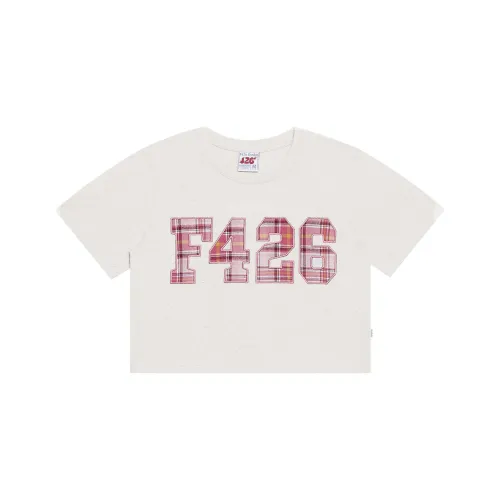 F426 Женские футболки