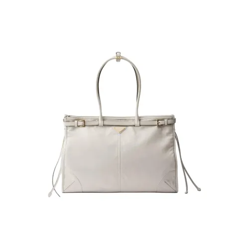 PRADA Клатчи Женские