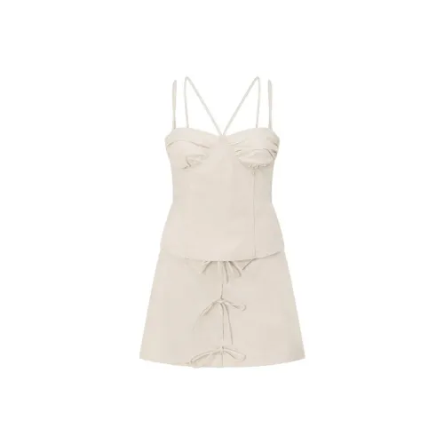 SABO SKIRT Белый Женские Слиплатья