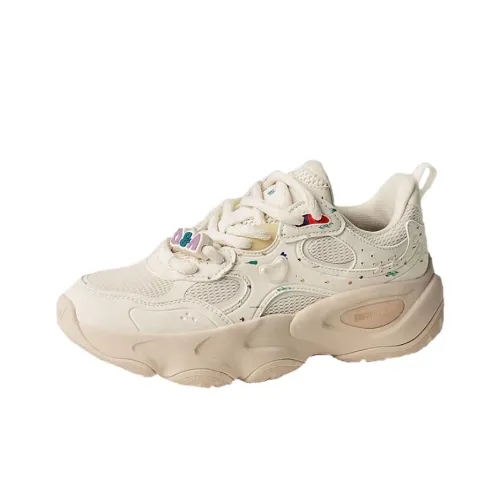 QIAODAN Elf Bears Легкие амортизаторы Низкий топ Толстая подошва Женские Ванильный Желтый Микро Пыльный Хаки