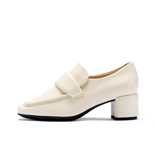 Ecco 35 Квадратный носок Лоферы с формованным верхом Женские Ледяной Белый 291903