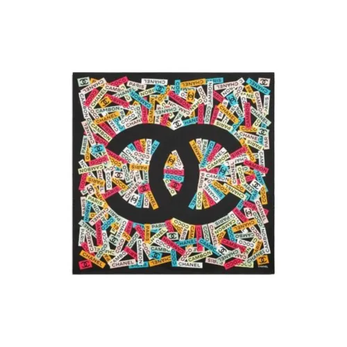 CHANEL Шелковые шарфы для женщин