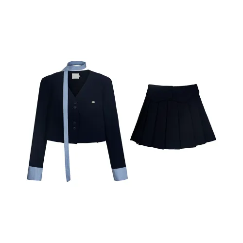 COMMA GIRL Темно-синий Женские Комплекты с юбкой