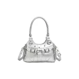 Серебристый