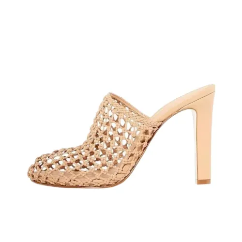 Ferragamo Домашние тапочки Женские Бежевые