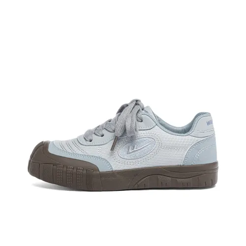 Warrior Ударостойкие Аbrasion Resistant Низкие Кроссовки для скейтбординга Женские Светло-серый Светло-синий