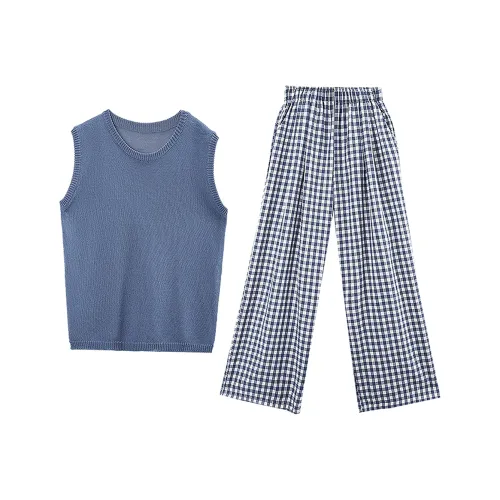 A paradise for awakening Повседневный костюм женский