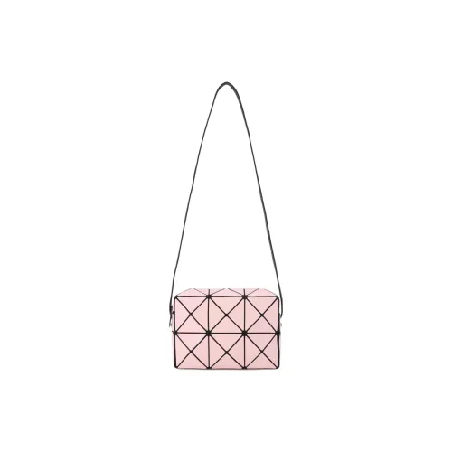 ISSEY MIYAKE Cuboid Сумки через плечо Женские