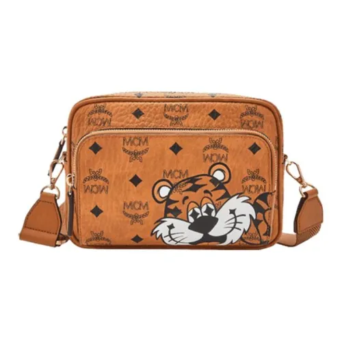 MCM Klassik Visetos Кожа Сумка через плечо Сумка на плечо Маленькая Женская Коньячного цвета