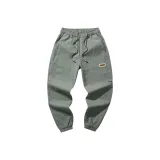 Светло-зеленый