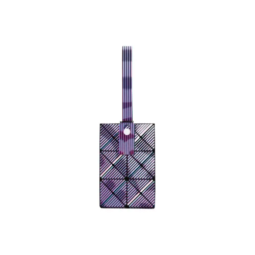 ISSEY MIYAKE Клатчи Женские