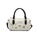 Светло-желтый