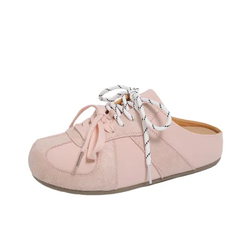 MADALLO Домашние тапочки устойчивые к истиранию женские