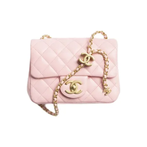 CHANEL Полированная овечья кожа и золото металлическая сумка-конверт сумка через плечо мини женская светло-розовая