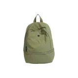 Темно-зеленый