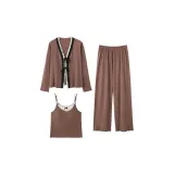 Коричневый