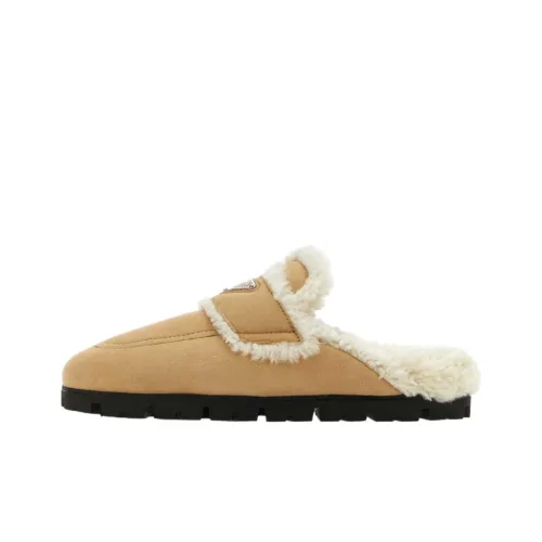 PRADA Домашние тапочки Женские Светло-коричневый