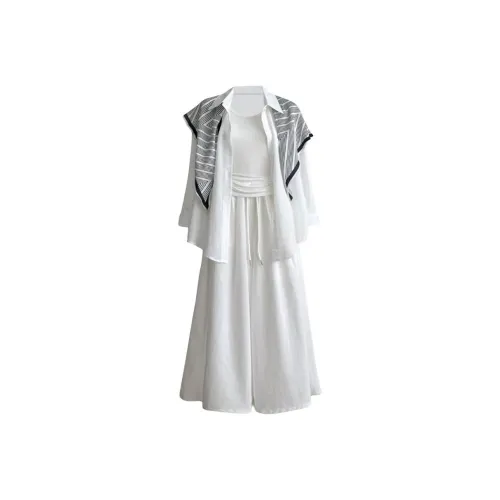 BEAUTIFUL CONFESSION Повседневный костюм женский