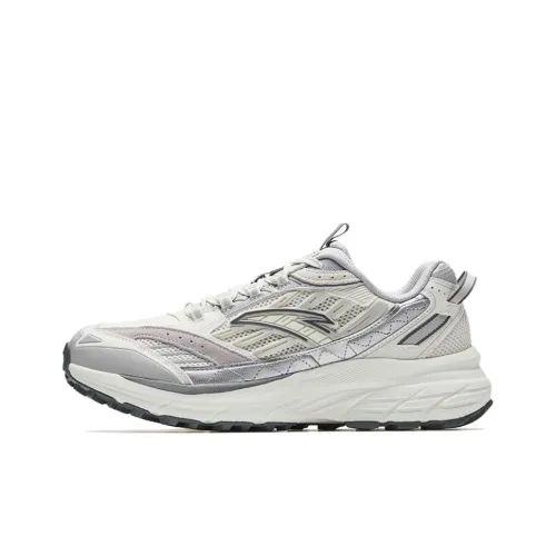 ANTA AT957 Износостойкий и Легкий Низкий Топ Повседневные Беговые Кроссовки Мужские Белые Серые Серебряные