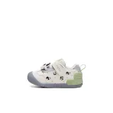 Белый, зеленый, серый.