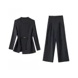 Темно-серый